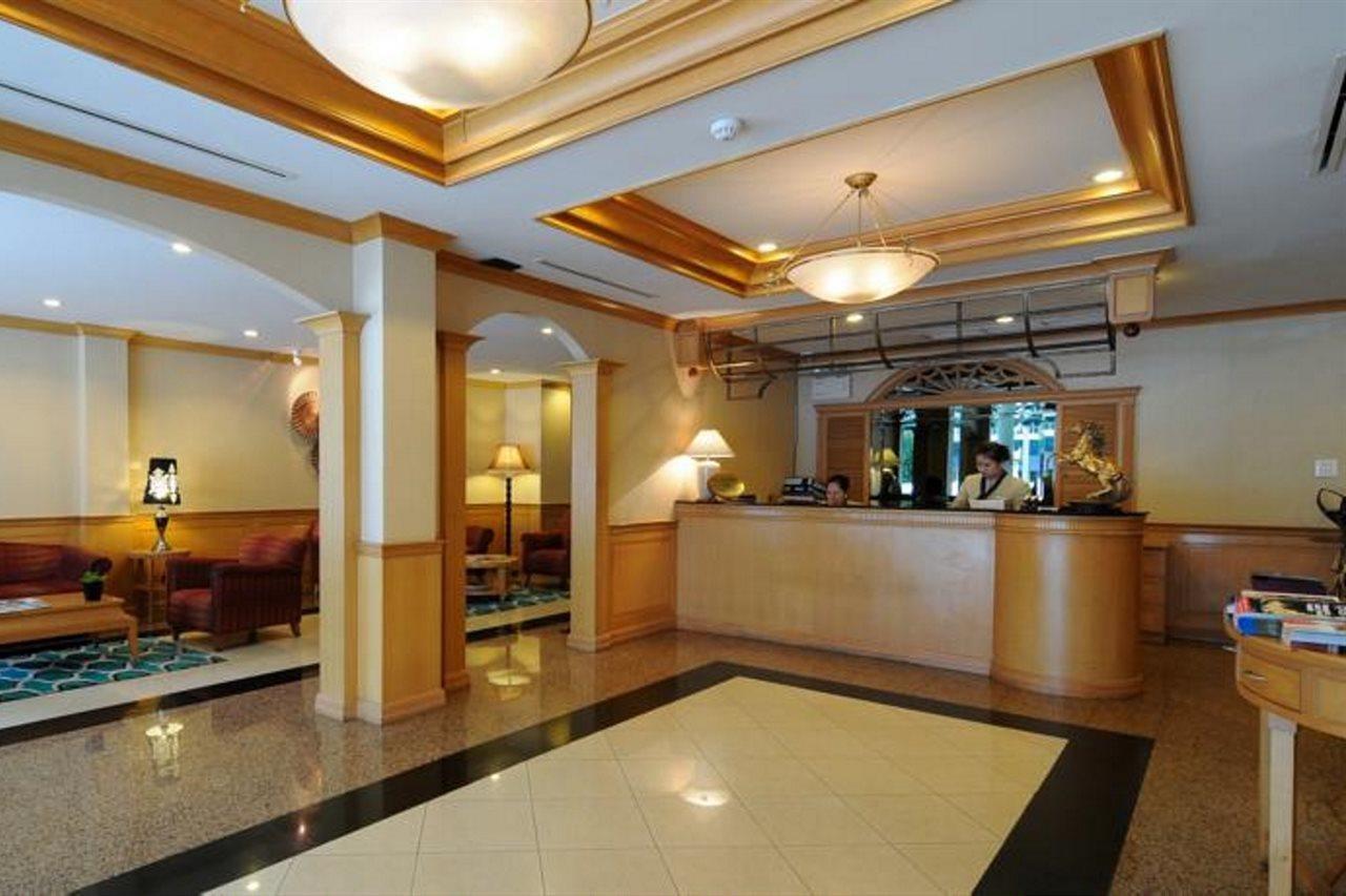 Admiral Suites Bangkok Exteriör bild