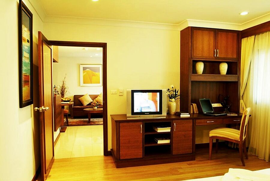 Admiral Suites Bangkok Exteriör bild